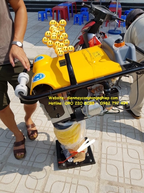 Máy đầm cóc RM80 lắp động cơ Honda (5.5hp) chính hãng  